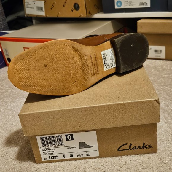 Clarks Ria Chelsea boot - Picture 4 of 11